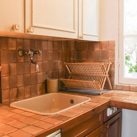 Apartment Charming T3 Near The Pantheon Paris